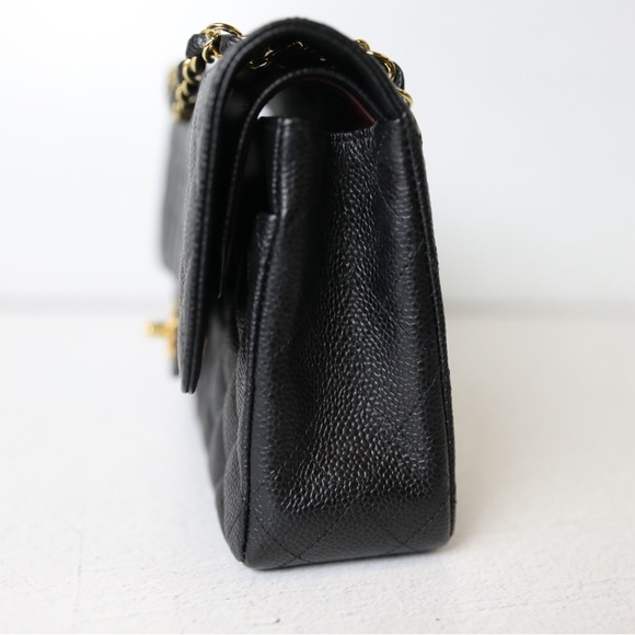 Chanel Classic Medium Black Caviar Flap - Picture 4 of 14